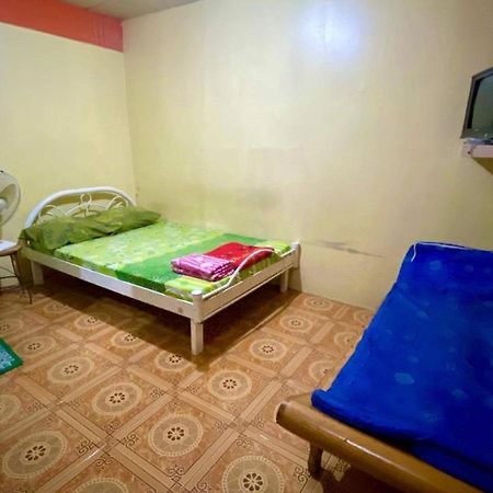 Belen Favila Transient Rooms Near Airport Terminal 3 マニラ市 エクステリア 写真
