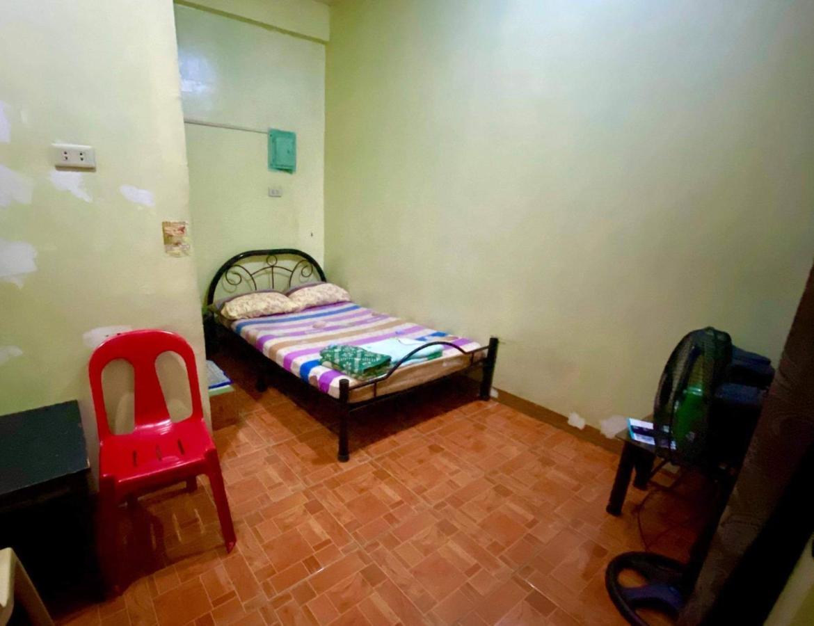 Belen Favila Transient Rooms Near Airport Terminal 3 マニラ市 エクステリア 写真