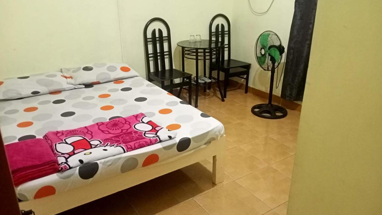 Belen Favila Transient Rooms Near Airport Terminal 3 マニラ市 エクステリア 写真